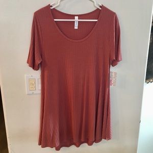 Brand new with tags LuLaRoe Perfect T